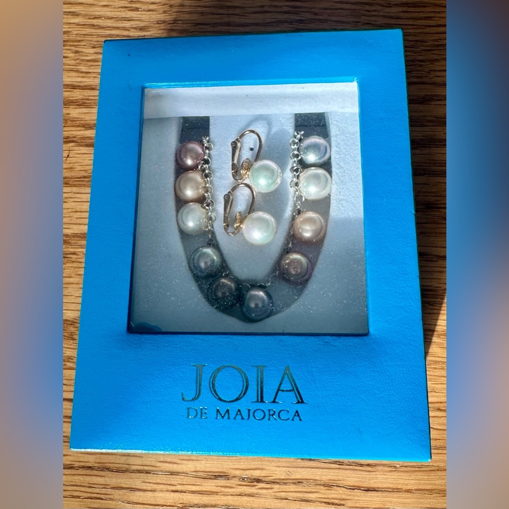 JOIA DE MAJORCA Multi-Color Colored Pearl Necklace & Clip-On Pearl Earrings Set